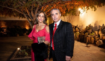 Mónica Gaviño y Gerardo Serrano.