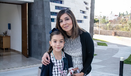  María Conde y Karla Sarquis.