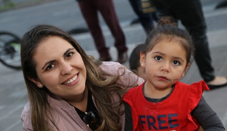  Érika Romero e Isabela Romero.