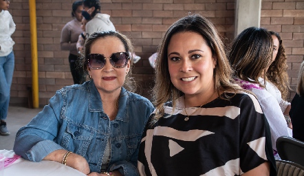  Maricarmen López y Mahe Arredondo.