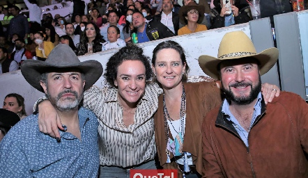  David Castro, Julieta Morales, Sofía Bárcena y Braulio Romero.