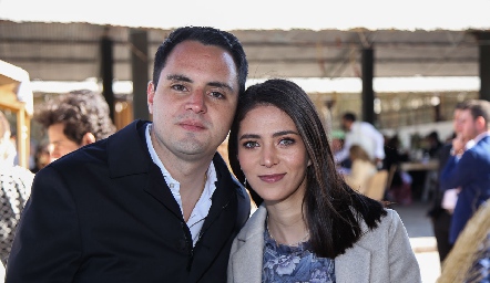  Santiago Rodríguez y Paola Ruiz.