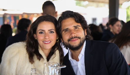  Ana Álvarez y Rodrigo Mercado.