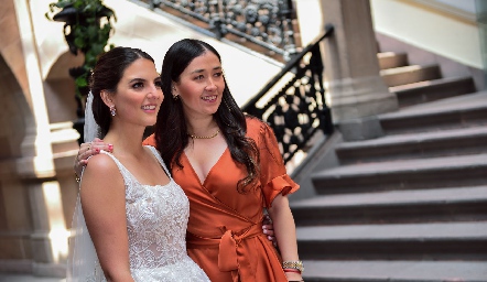   Gaby González y Aurora Martínez.