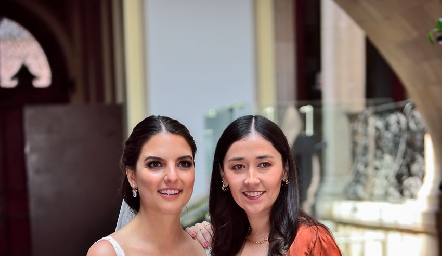  Gaby González y Aurora Martínez.