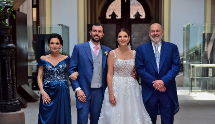  Cecilia Jiménez, José Luis Hernández, Gaby González y José Luis Hernández.