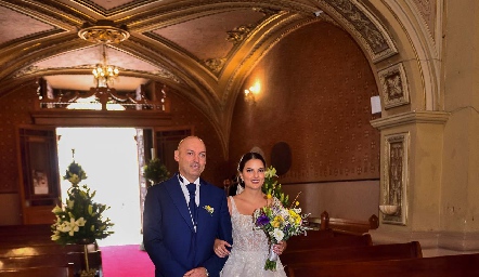  Carlos González Martí con su hija Gaby.
