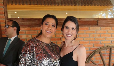  Carmelú Díaz y Pamela Charró.