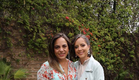 Marcela Córdova y Carla Córdova.