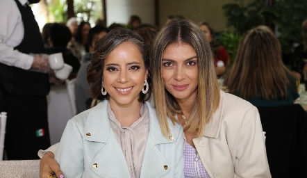  Carla Córdova y Aurea Chao.