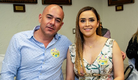 Alejandro Juárez y Carolina Sánchez.