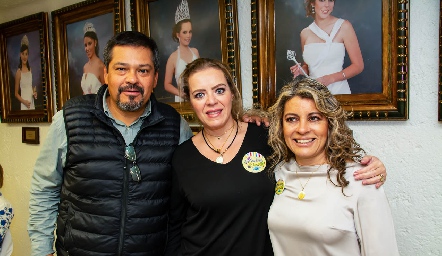 Luis Pacheco, Aida Díaz e Iliana Castillo.
