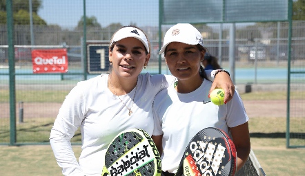  Maribel Torres y Lorena Torres (campeonas).