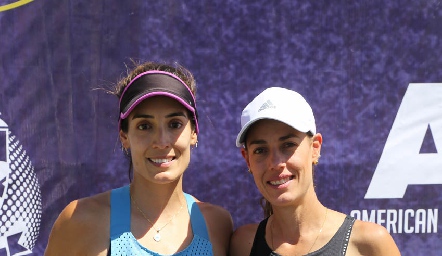  Fernanda Torres y Carla Ortiz (campeonas).