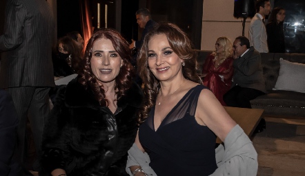  Adriana Jiménez y Graciela Valdez.