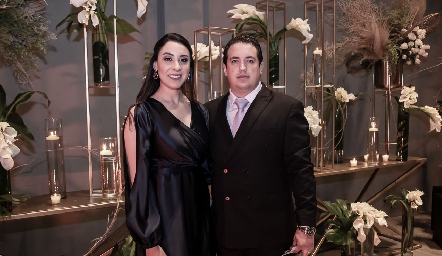  Anabel Gutiérrez y Adrián Garza.