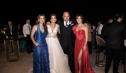  Mónica Celis, Carla Moreno, Ramón Moreno y Mónica Moreno.