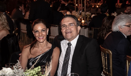  Miriam Sandoval y Jesús Medina.