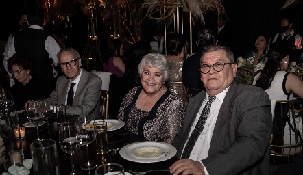  Carlos Celis, Lidia de Olvera y Leopoldo Olvera.