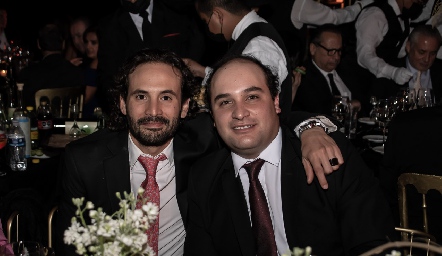  Efraín Barrera y Mauricio Suárez.