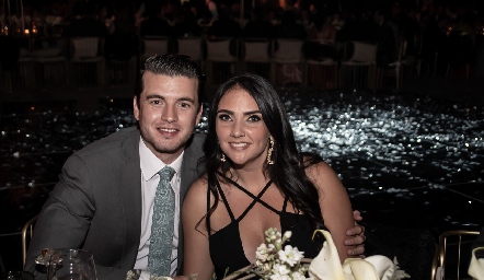  Alejandro Aranda y  Andrea Rossel.