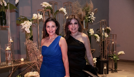  Malena Ferreti y Adriana Rueda.