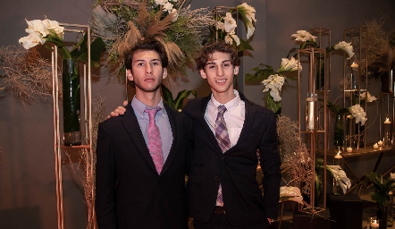  Alejandro y Patricio Celis.