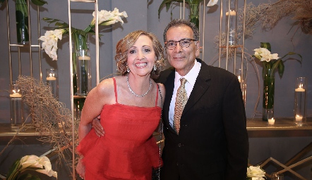  Lizzie y Óscar.