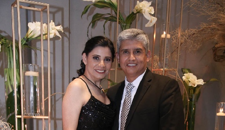  Carla y Toño.