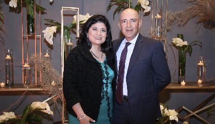 Norma Moreno y Miguel Maza.