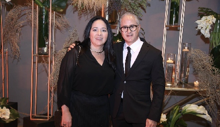  Claudia Álvarez y Jorge Aldrett.