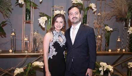  Brenda Magaña y Edgar Nucamendi.