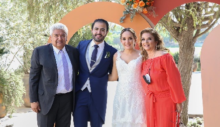  Francisco Ruiz, Pedro Leal, Marcela Elizondo y Luz María Márquez.