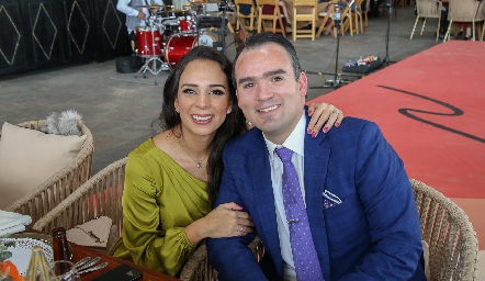  Ayslinn Rodríguez y Luis Leal.