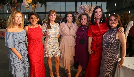  María Elena Ávila, Marcela Castillo, Pituca Espinosa, Paty Valadés, Ana Lilia Von Der Meden, Rocío Espinosa y Lucía Bravo.