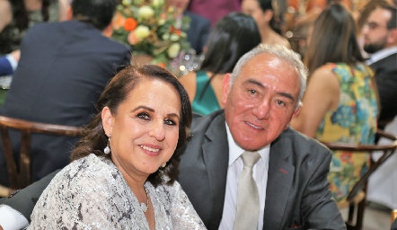  Artemisa Obregón y Javier Ramírez.