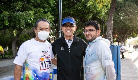  José Luis Kasa, Gustavo Nishinoya y Hugo Borjas.