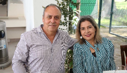  Paco Bandin y Margarita Cázares de Bandin.