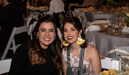 Brenda Davila y Lorena Córdova.