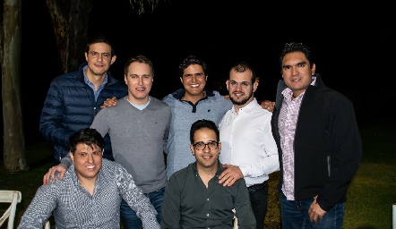 Alejandro Garza, Alejandro Cabrera, Juan Pablo Cabrera, Elías abud, Óscar Orozco, José Cabrera y Saulo Cabrera.