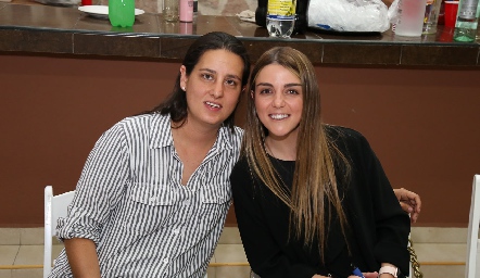  Montse Ramirez y Maria Palomar.