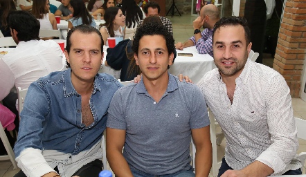  Juan Fer Rojas, Diego Chavez y Yebram Garay.