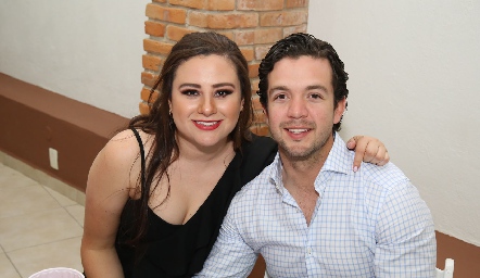  Lore Madrigal y Daniel Granados.