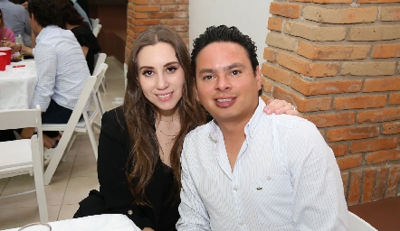  Patricia Antuñano y Esteban Meade.