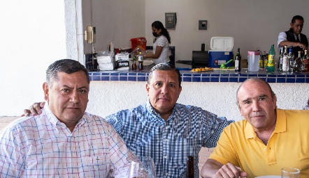 Güicho Humara, Marco Guerrero y Carlos Rangel.