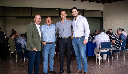 José Luis Ayech, Marco Guerrero, Arturo González H. y Arturo González.