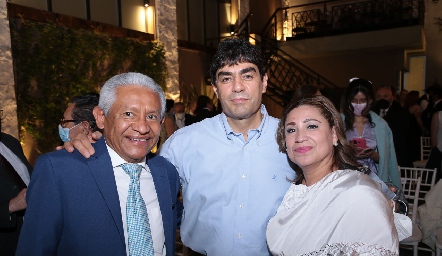  Eduardo Ayala, Luis Torres y Luz Ma Ayala.