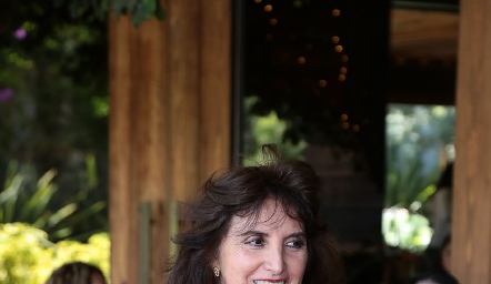  Laura Acebo.