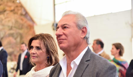  Irasema Medellín y Fernando Abud, abuelos de Eugenia.