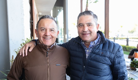  Octavio Aguillón y José Eduardo Maza.